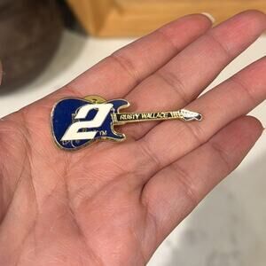 Vintage pin NASCAR Rusty Wallace's #2 car guitar pin 1998 limited edition